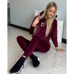 Marina Plüss Melegítő Szett