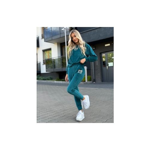 Marina Plüss Melegítő Szett