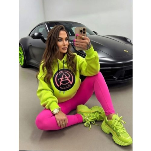 Pulover Pink Mania
